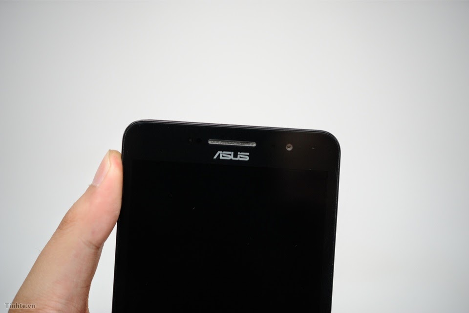 Asus_ZenFone_5_Zenfone_6-8.