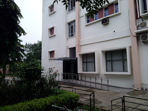 Department of Chemistry, Jamia Hamdard University, Mehrauli - Badarpur Rd, Hamdard Nagar, Tughlakabad, New Delhi, Delhi 110062, India, University_Department, state DL