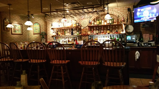 Restaurant «Greenisland Irish Pub & Restaurant», reviews and photos, 25517 Eaton Way, Bay Village, OH 44140, USA