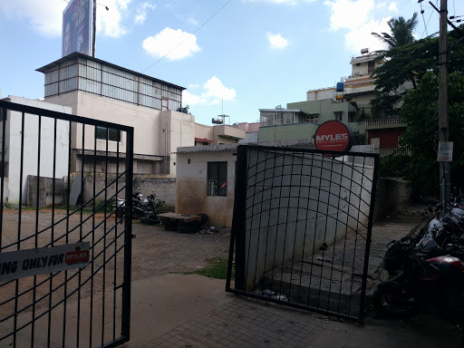 Myles Parking, No. 624, 17th A Main Rd, 6th Block, Koramangala, Bengaluru, Karnataka 560095, India, Car_Park, state KA