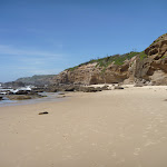 Low tide at Caves Beach (387320)