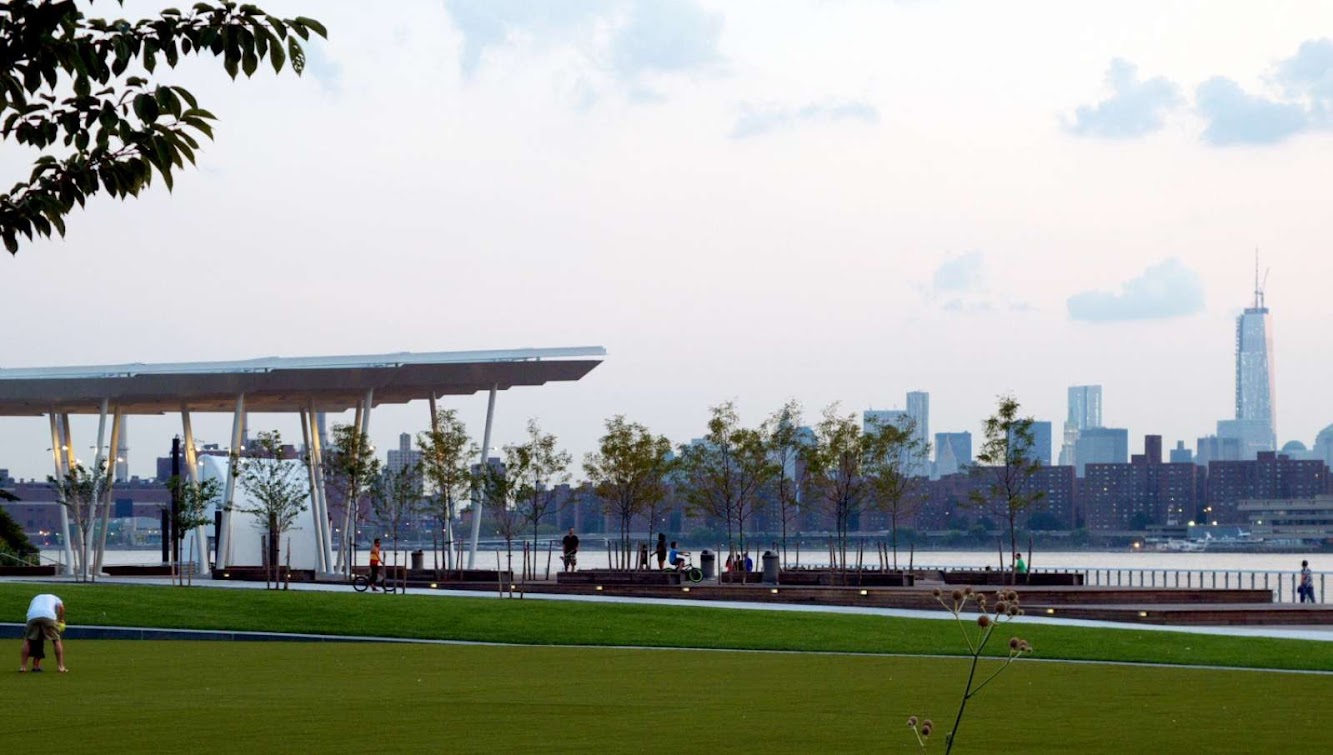 05-Hunters-Point-South-Waterfront-Park-by-Thomas-Balsley-Associates-and-Weiss/Manfredi