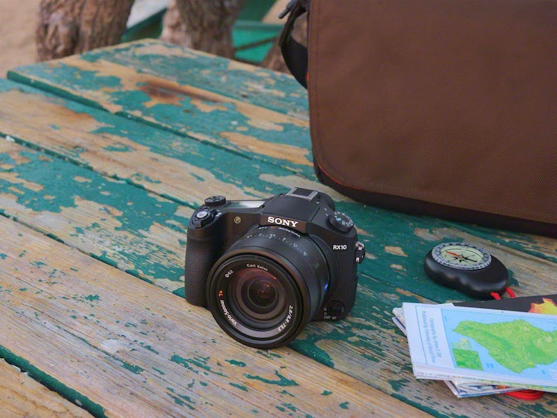 tinhte_Sony_Cyber-shot_RX10_lifestyle_DSC01652-1200.