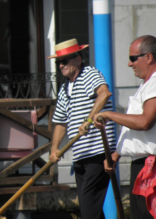 Пап, купи гондолу! Пап, купи весло! (Nieuw Amsterdam, Средиземноморье, круиз)