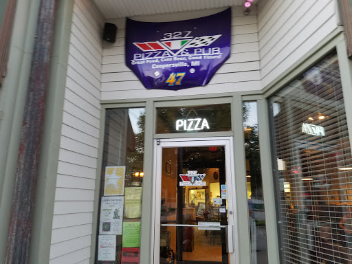 Restaurant «327 Pizza & Pub», reviews and photos, 327 Main St, Coopersville, MI 49404, USA