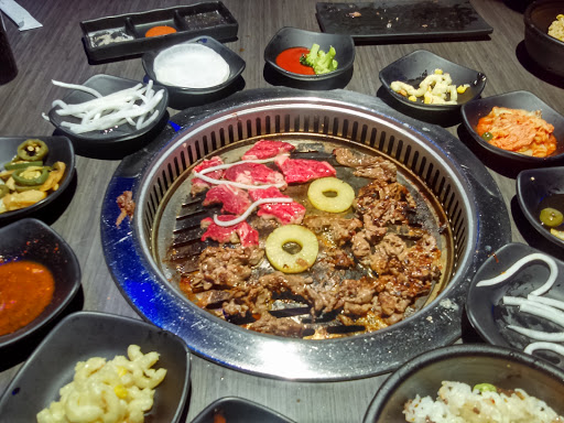 Korean Barbecue Restaurant «167°F Korean BBQ», reviews and photos, 1660 S College St, Auburn, AL 36832, USA