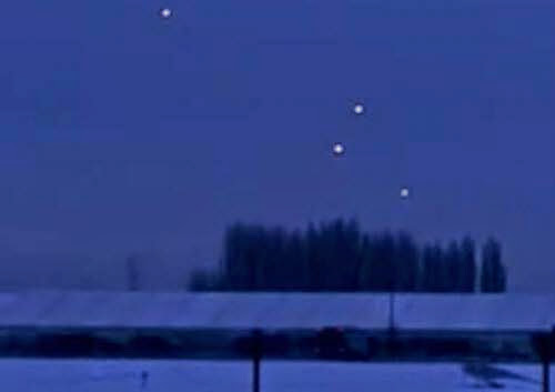 Ufo Sightings Amazing Glowing Orbs Over Nottingham England January 17 2013