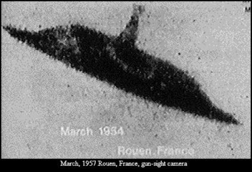 Boomerang Winged Ufo Spotted Over Pilot Butte Saskatchewan Photos And Diagram