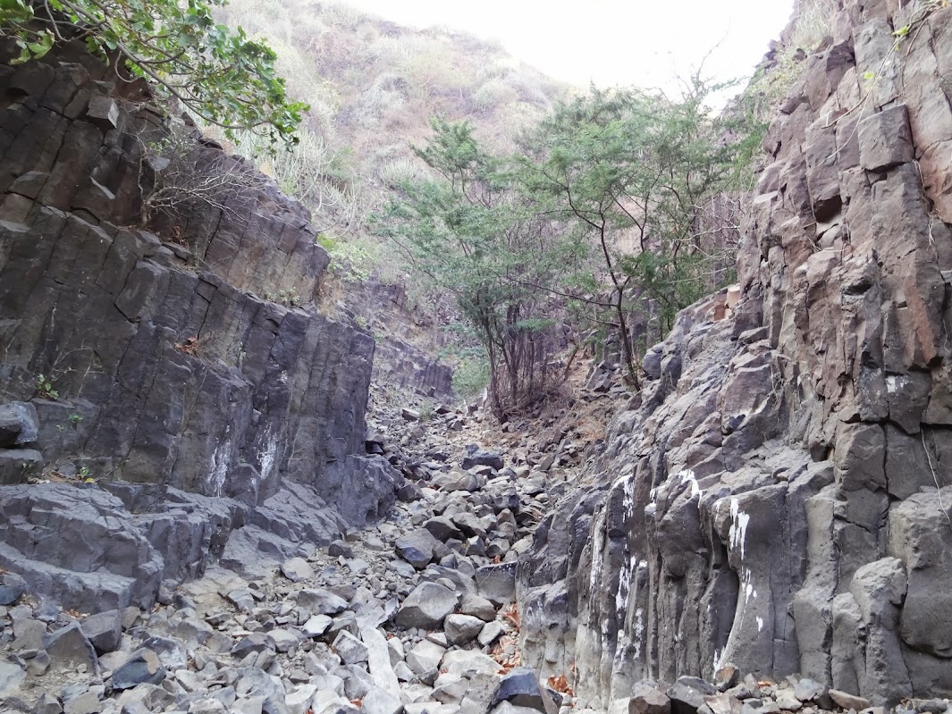 Image result for dhinodhar hill kutch