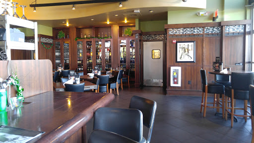 Restaurant «Bar Louie», reviews and photos, 2615 Medical Center Pkwy #2395, Murfreesboro, TN 37129, USA