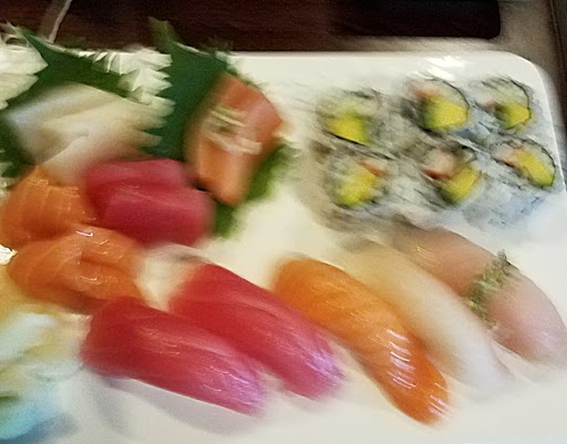 Japanese Restaurant «Chouraku Japanese Steakhouse & Sushi», reviews and photos, 302 S Main St, Celina, OH 45822, USA