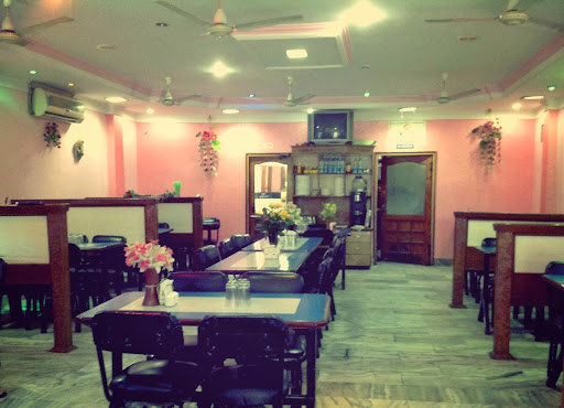 Annapurna - A Vegetarian Restaurant, Civil Lines Chowk, Court Rd, Civil Lines, Gurdaspur, Punjab 143521, India, Punjabi_Restaurant, state PB