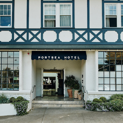 Portsea Hotel