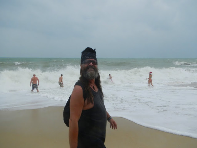 Lamai Beach waves, Christmas Day