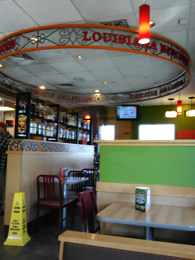 Chicken Restaurant «Popeyes Louisiana Kitchen», reviews and photos, 1615 Cherry St, Toledo, OH 43608, USA