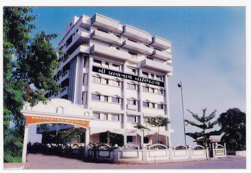 Shree Prannath Hospital, Opp. Sanghavi Diamond, Shree Prannath Marg, Ved Road, Surat, Gujarat 395004, India, Orthopaedic_surgeon, state GJ