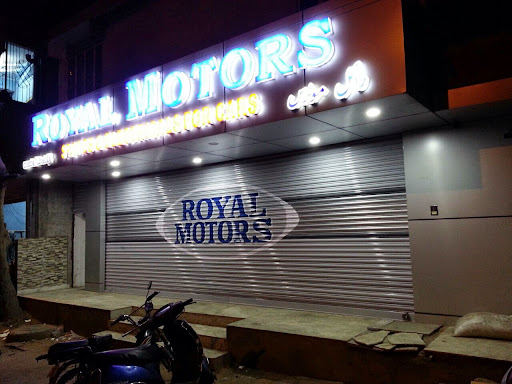 Royal Motors, Shop No.10-5-2/1/3/5A GM Chambers, Beside Maheshwari Complex, Near 555 Hotel, Chacha Naharu Park, Hyderabad, Telangana 500028, India, Radiator_Shop, state TS