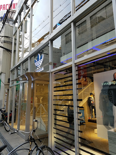 adidas Originals Store Shinsaibashi