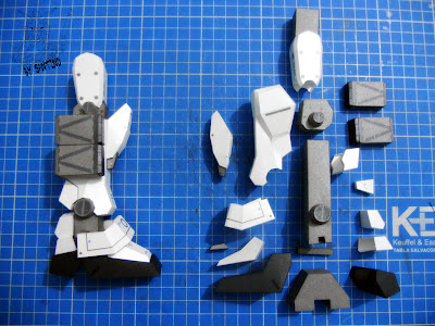  XXXG-01H2 Gundam Heavy Arms Custom Ver.Rarra DSCN1208
