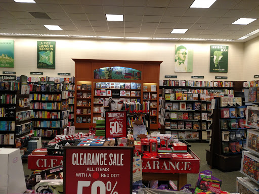 Book Store «Barnes & Noble», reviews and photos, 850 Inspiration Dr, Wilmington, NC 28405, USA