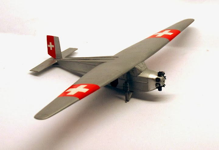 Bayerische Flugzeugewerke BFW M18.... Un messerschmitt... - Page 3 ACC2