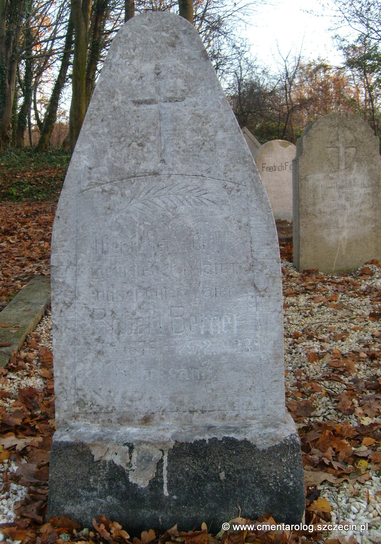 Nagrobek Roberta Bernera (Podjuchy, ul. Ostowa)