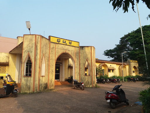 Bhatkal, Gulme Abuzar Colony, Belalkanda, Bhatkal, Karnataka 581320, India, Underground_Station, state KA