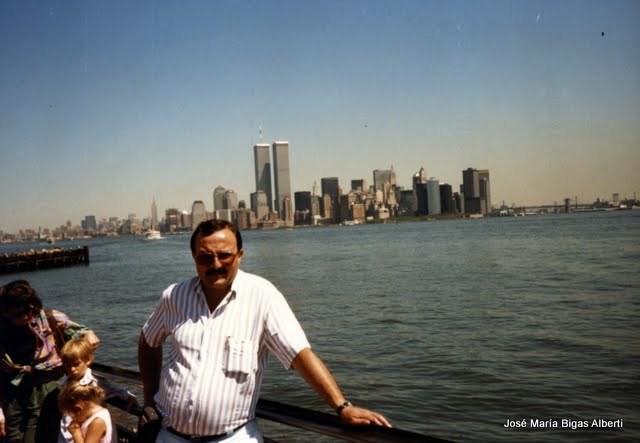 New York City. Las Torres Gemelas y la Estatua de la Libertad - NYC Vintage (Agosto 1988) (7)