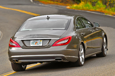 Mercedes-Benz-CLS550_2012_1600x1067_Rear_Angle_01