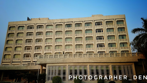 The Gateway Hotel