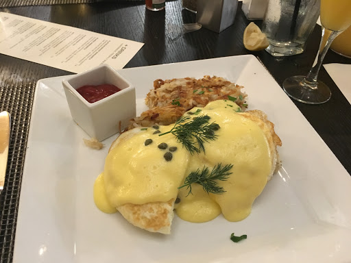 Breakfast Restaurant «White Oak Kitchen + Drinks», reviews and photos, 5011 Westheimer Rd, Houston, TX 77056, USA