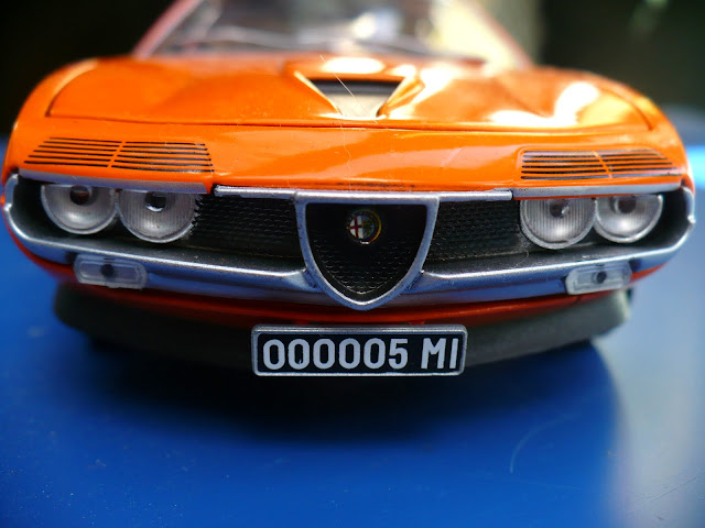 ALFA ROMEO MONTREAL 1/24 P1050859