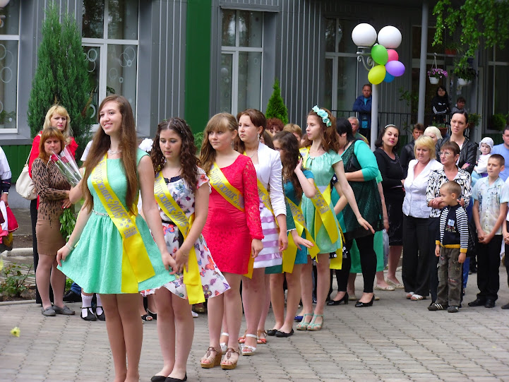 Останній дзвоник 2014-2015 Останній дзвоник 2014-2015