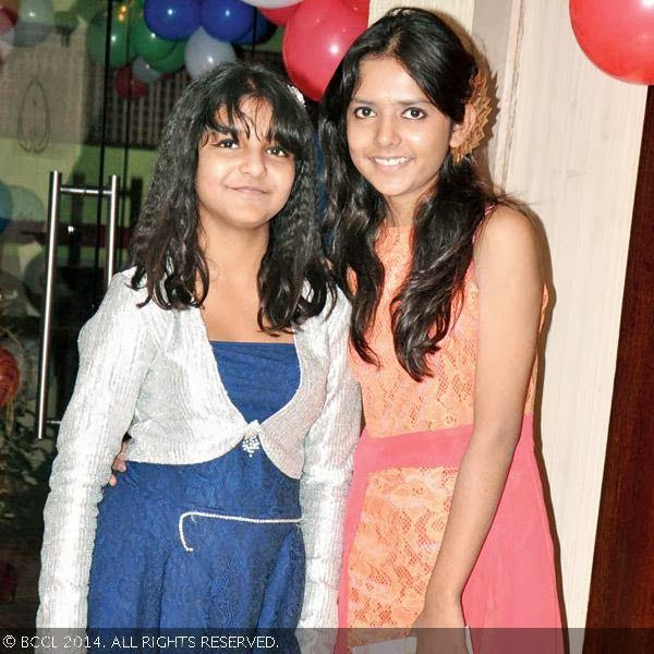 Jeeya (L) and Sakshi during their birthday party, held in Patna. 