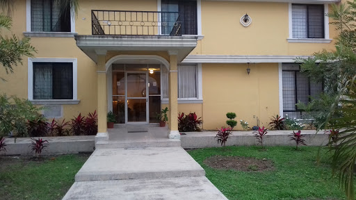 Hotel La Residencia, Cd Valles - Tampico, Petrolera, 79150 Ebano, S.L.P., México, Alojamiento en interiores | SLP