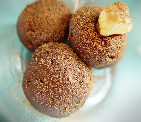 Vegan Hazelnut Kahlua Dark Chocolate Truffles