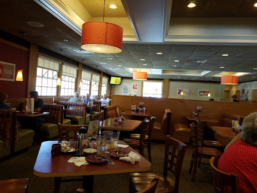 Restaurant «Bakers Square Restaurant & Bakery», reviews and photos, 3545 Ridge Rd, Lansing, IL 60438, USA