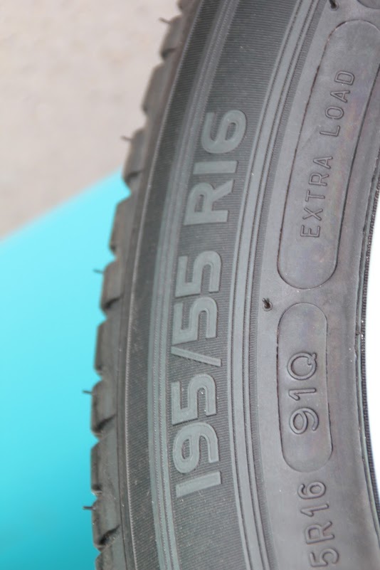les pneus Michelin EV IMG_2191