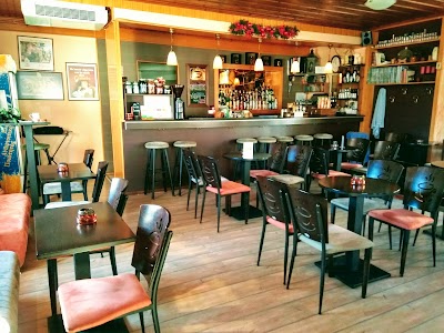 Photos of &Epsilon;&nu; Ά&nu;&omega; &Chi;ώ&rho;&alpha; Souzas Cafe Bar