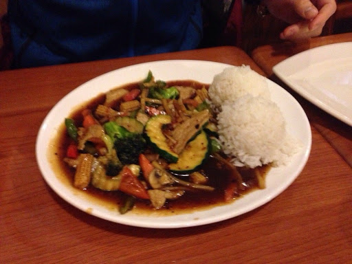 Thai Restaurant «Bangkok Express Thai Restaurant», reviews and photos, 12 W Court St, Cincinnati, OH 45202, USA