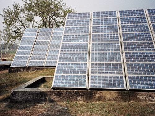 Do Indias Renewable Energy Targets Make Sense