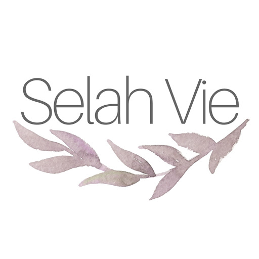 Selah Vie logo