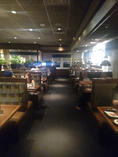 Seafood Restaurant «Red Lobster», reviews and photos, 72291 CA-111, Palm Desert, CA 92260, USA