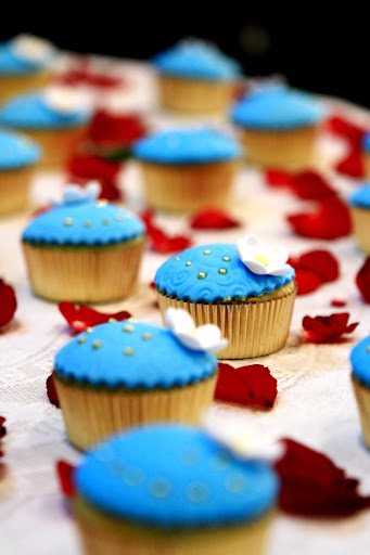 Blue Wedding Cupcakes