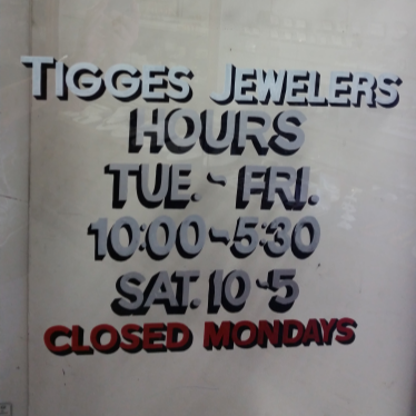 Tigges Jewelers logo