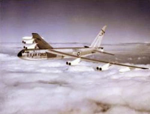 Ufo Over Minot Afb North Dakota Usa 1968
