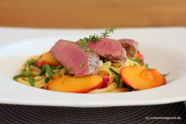 Linguine mit Lammfilet und Safran-Mandel-Sauce - Schöner Tag noch!