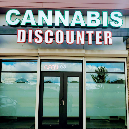 Cannabis Discounter Southridge Blvd, Fort Sask logo