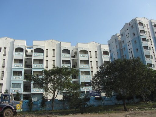 Desh Apartments, Chennai Theni Hwy, Bharani Dharan Boss, Urapakkam, Chennai, Tamil Nadu 603210, India, Apartment_Building, state TN
