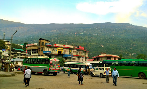 Hotel The Nest, Bus Stand Rd, Sarvari, Kullu, Himachal Pradesh 175101, India, Hotel, state HP
